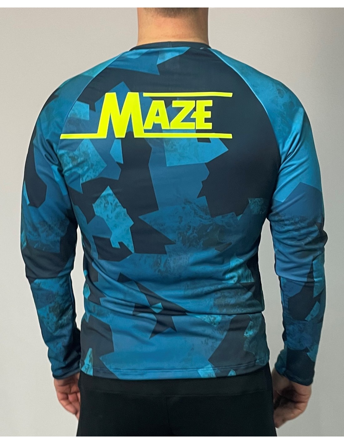 MAZE | Спортна екипировка